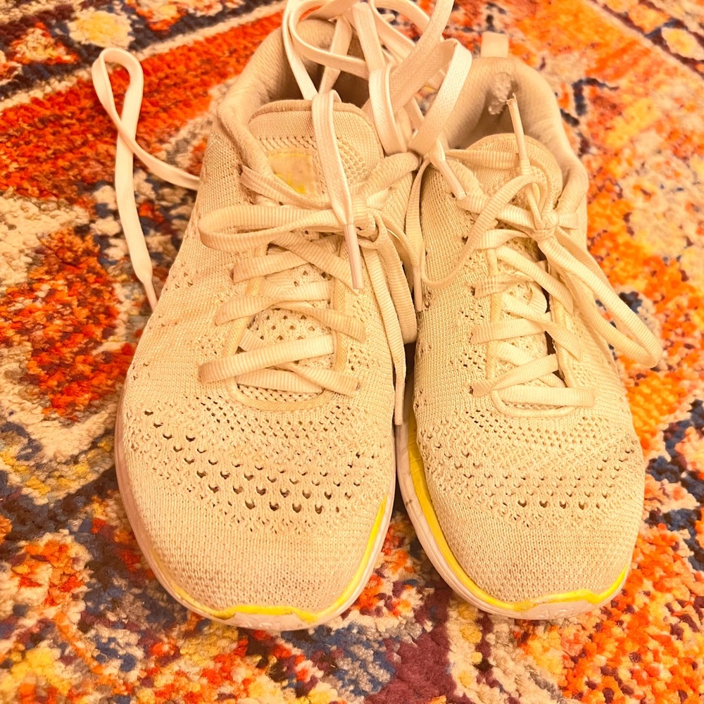 APL® TechLoom Pro women’s.
